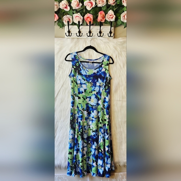 TanJay Blue Violets Sleeveless Midi Sundress - Picture 1 of 8